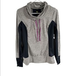 Kiwi Kate Striped Athletic Hoodie Size S